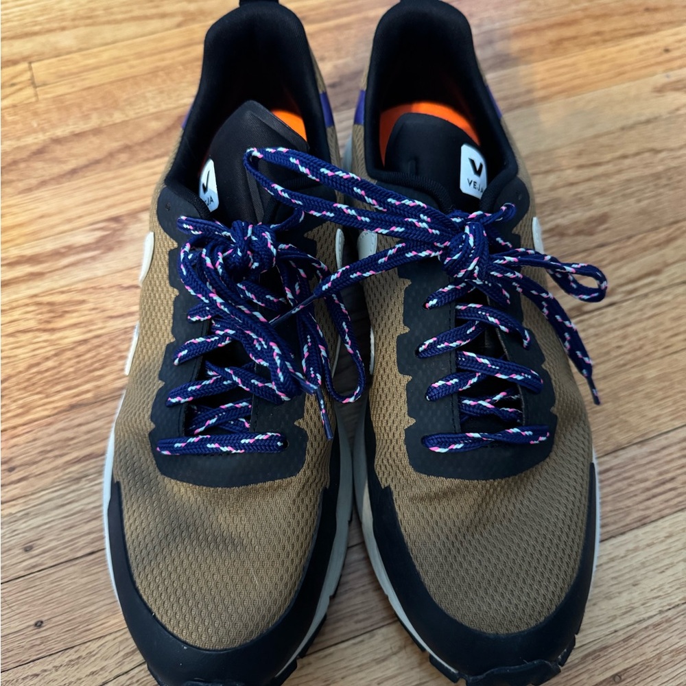 Veja Dekkan Alveomesh Sneakers 10